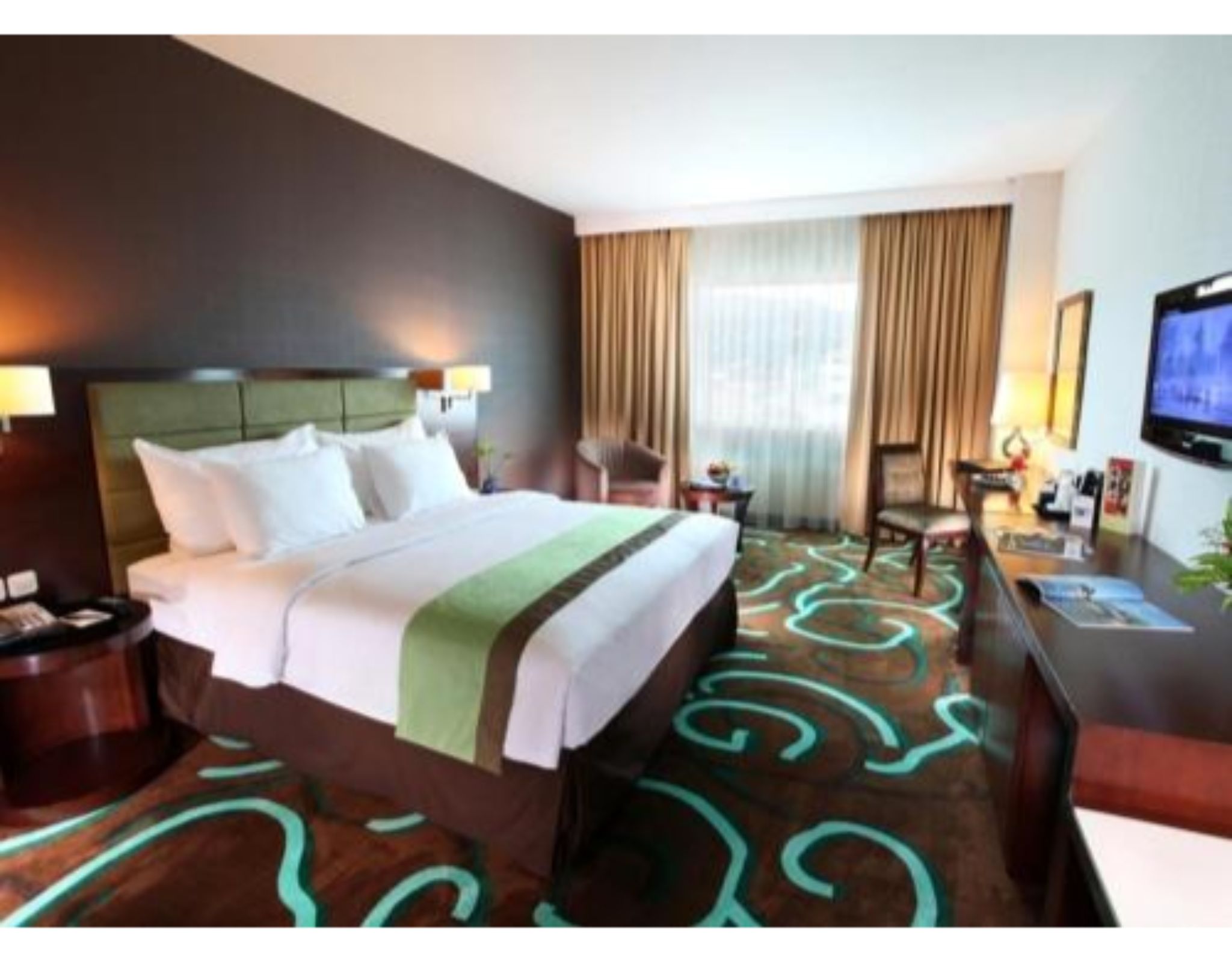 Superior, Deluxe, Double Bed