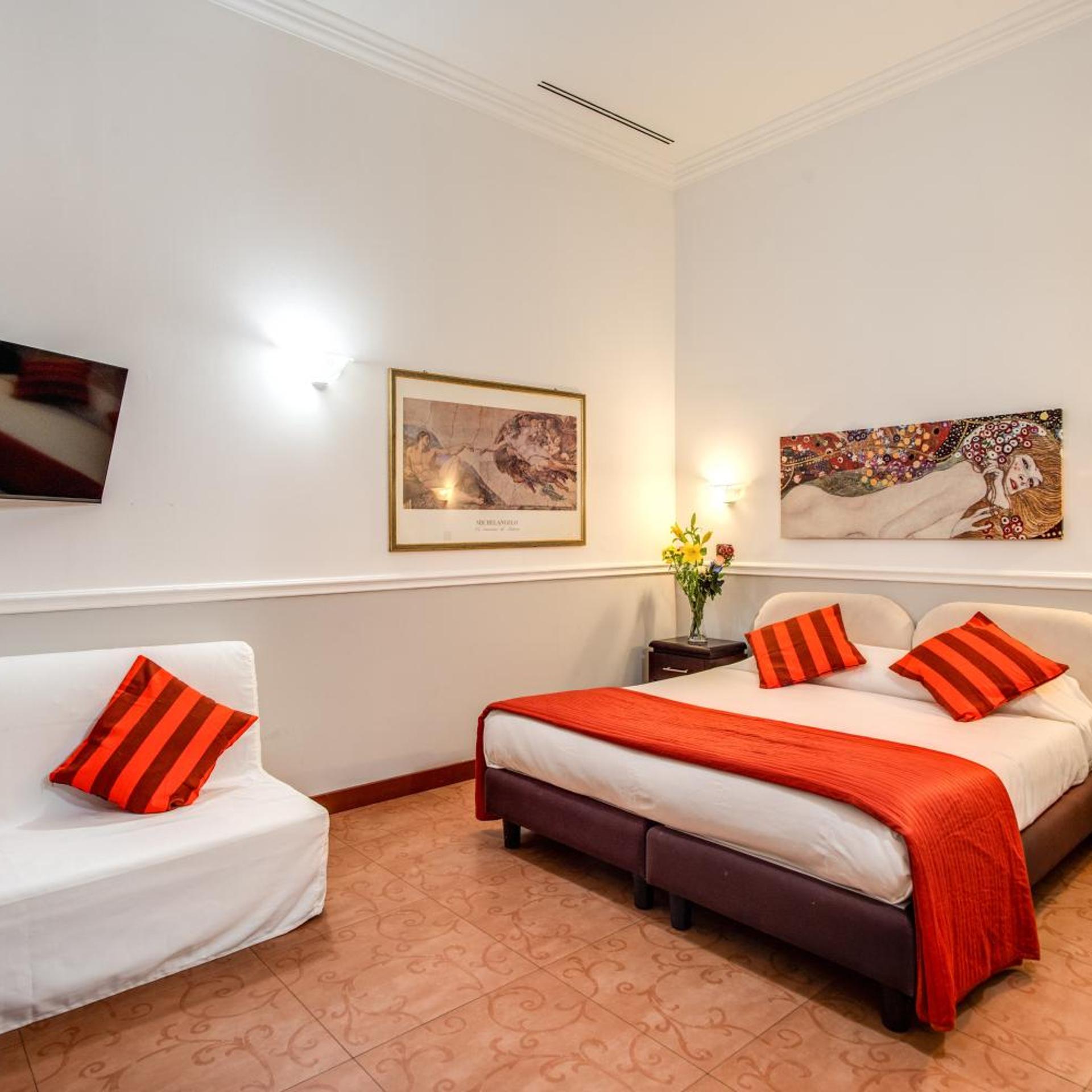 غرفة رباعية، Everest Inn Rome 3/10