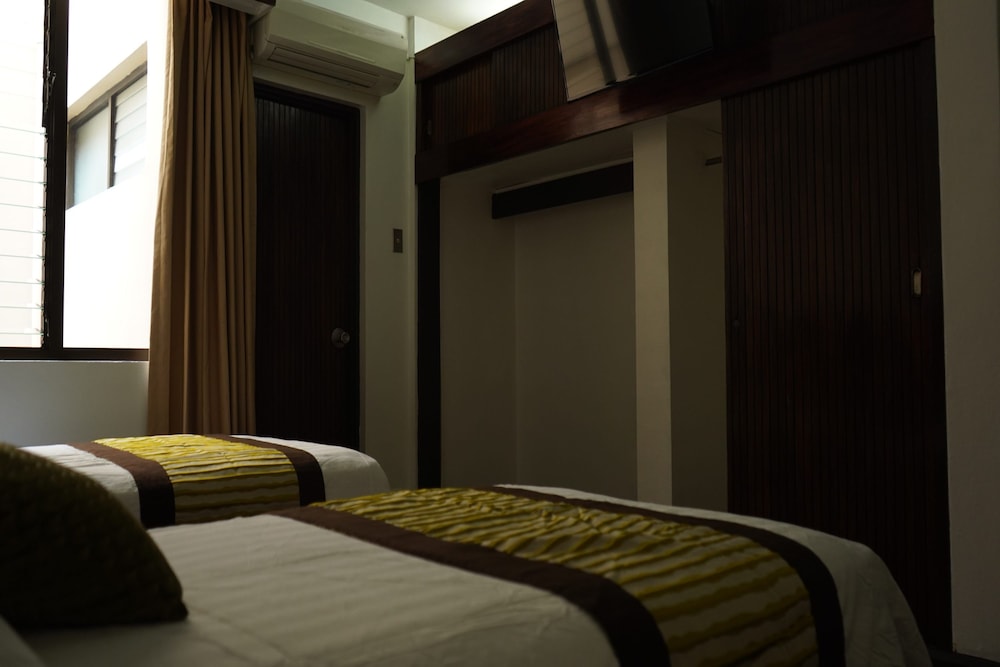 Costa Rica Tennis Club And Hotel 34/80