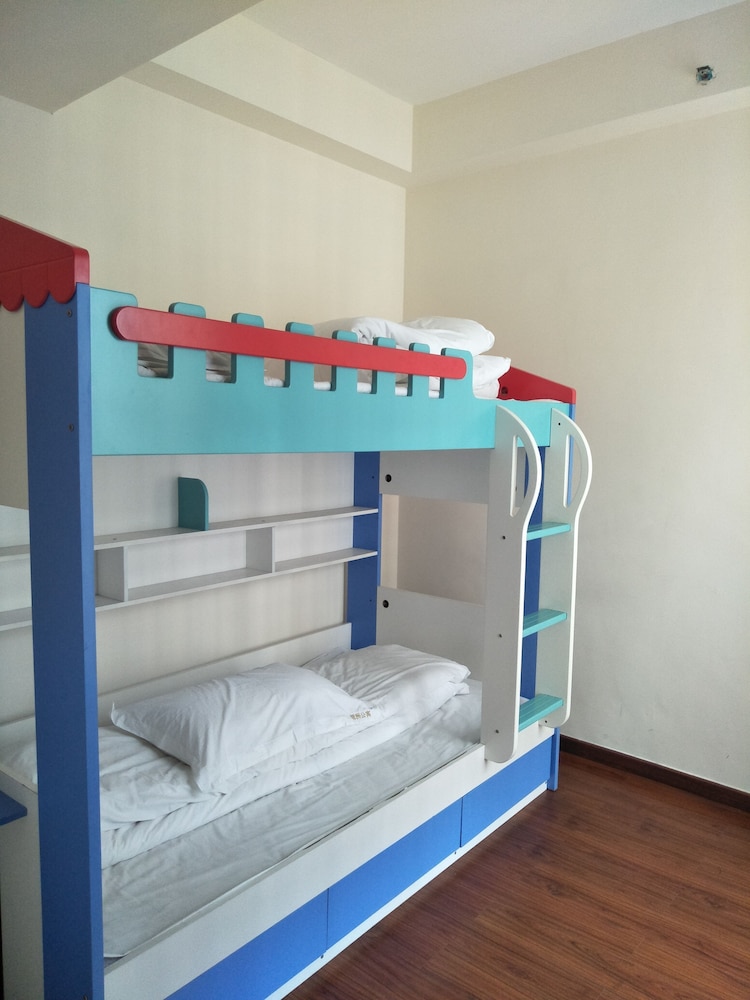 Angda Pazhou Apartment 41/60