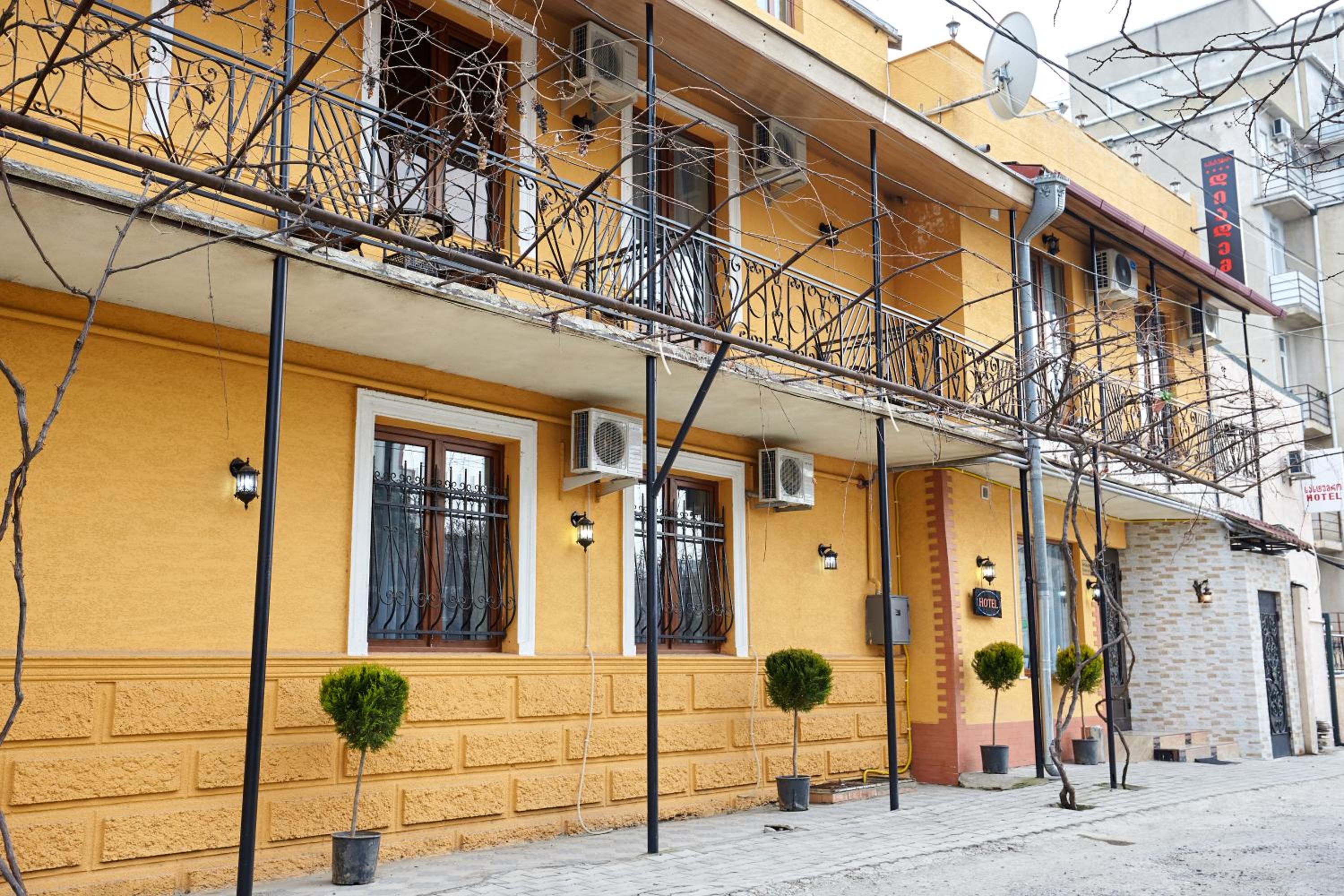 Diadema Hotel 2/70