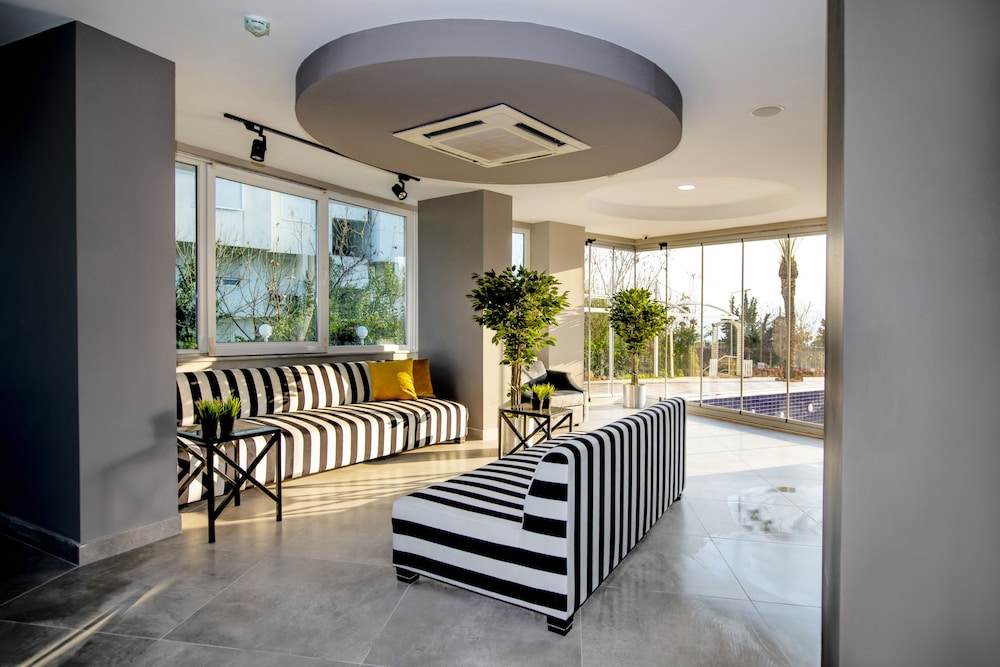 Tourist Hotel Antalya 45/63