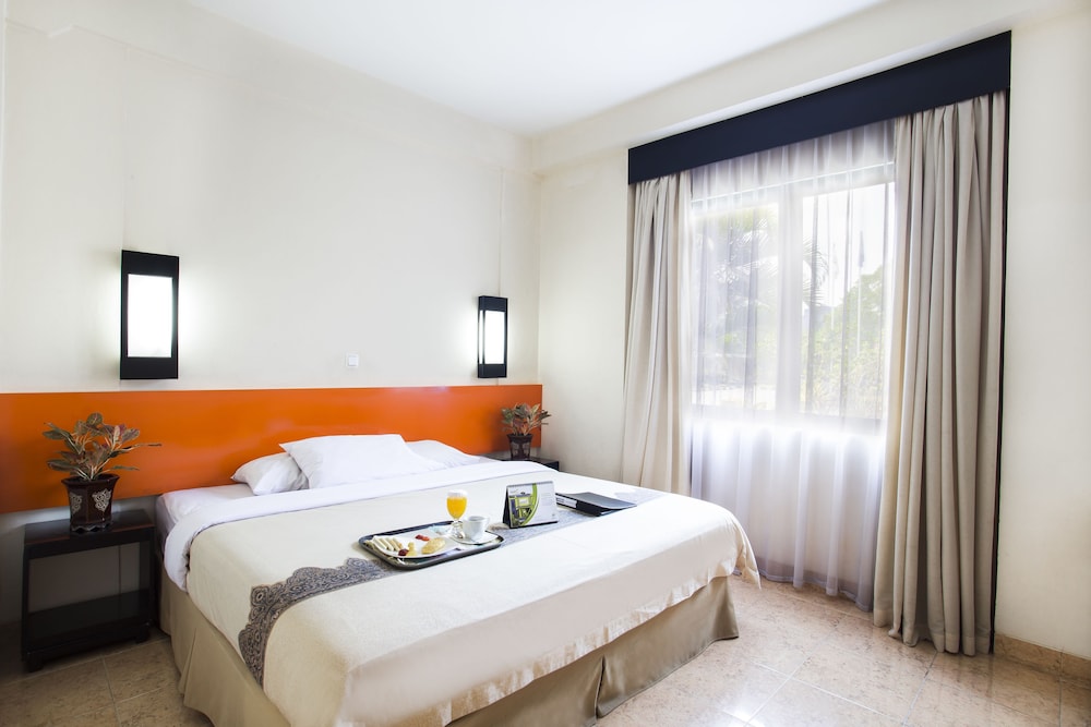 PrimeBiz Hotel Karawang 8/27