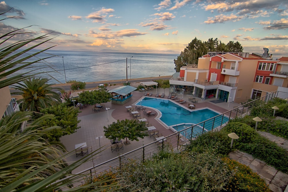 Heliotrope Boutique and Resort Hotels 60/65