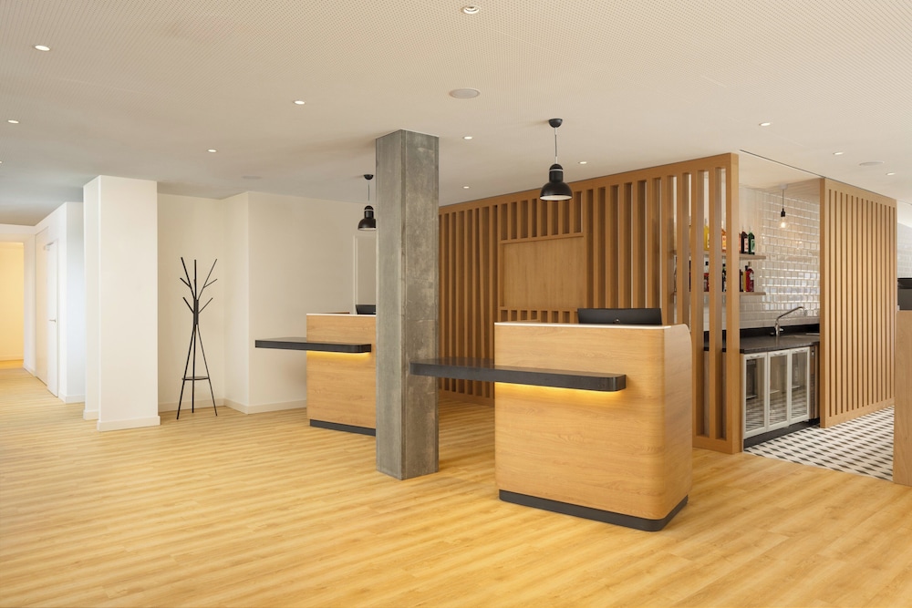 Holiday Inn Express and Suites Sion By IHG 3/50
