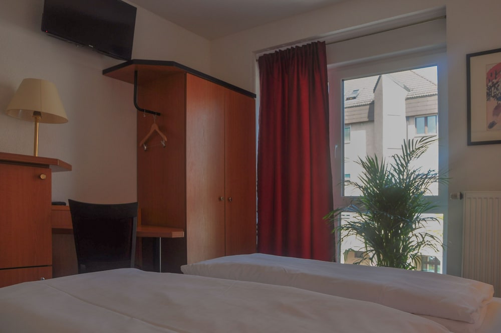 Heilbronner Hotel am Schonen Theater 25/42