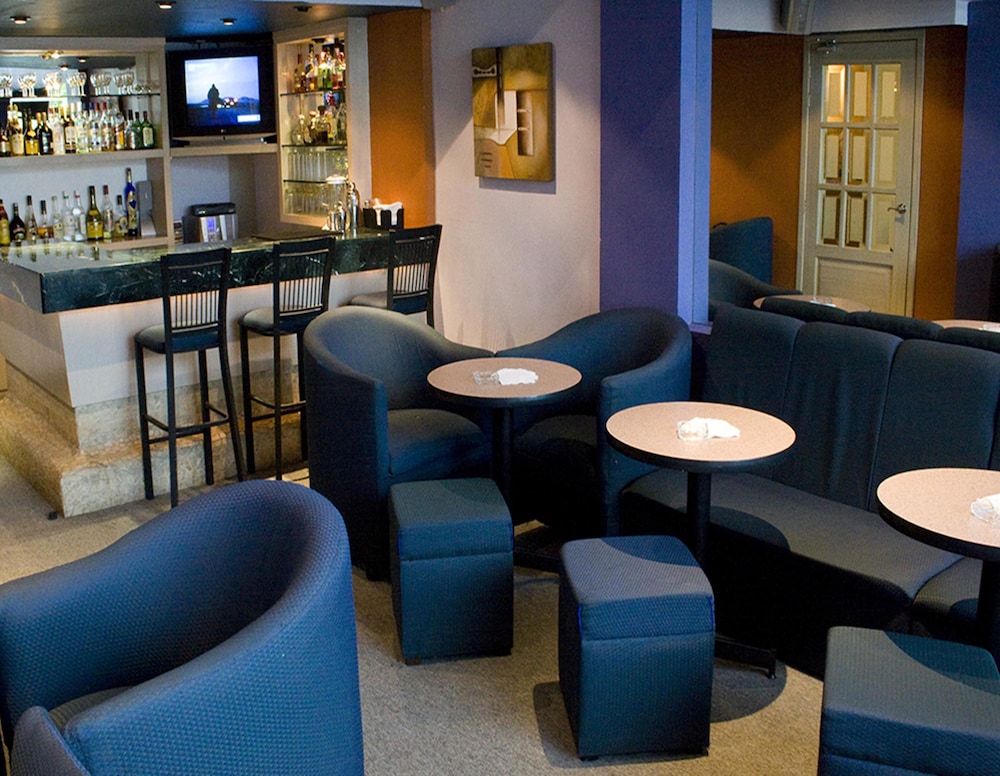 Plaza Inn Express 32/40