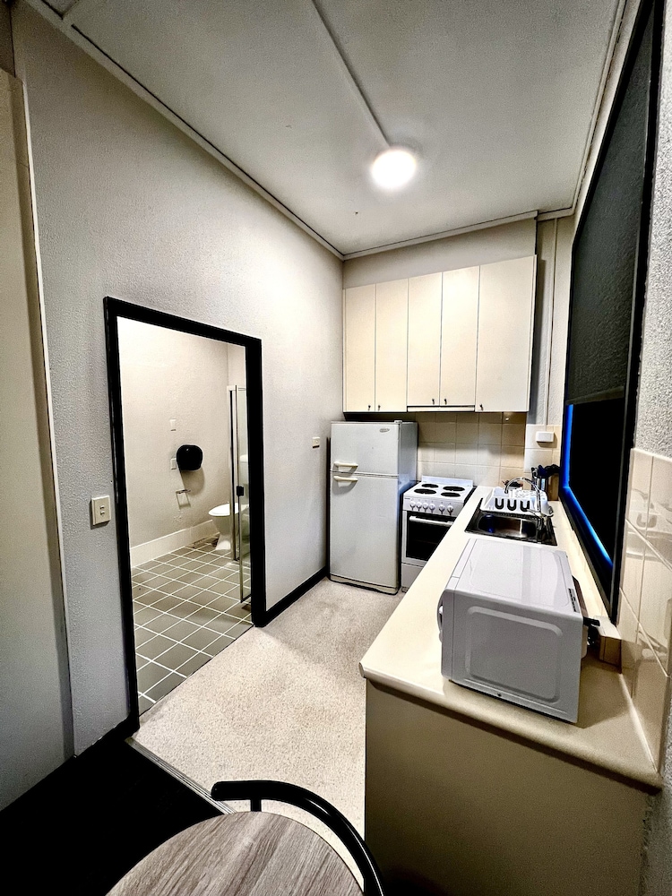 Canberra Accommodation Centre 53/63