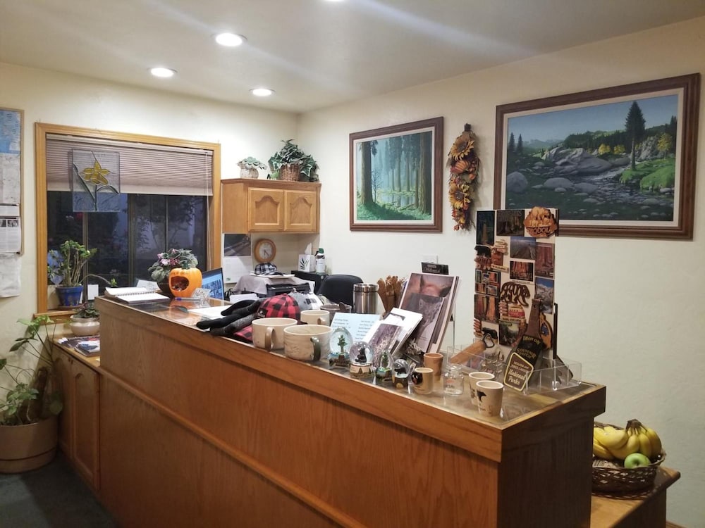 Lazy J Ranch-Americas Best Value Inn 21/52