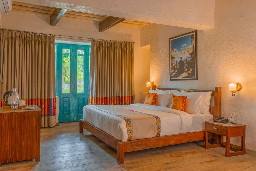 Tree Of Life Birdsong Chalets, Dharamshala 15/50