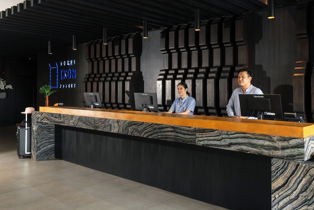 HOTEL IKON PHUKET 9/76