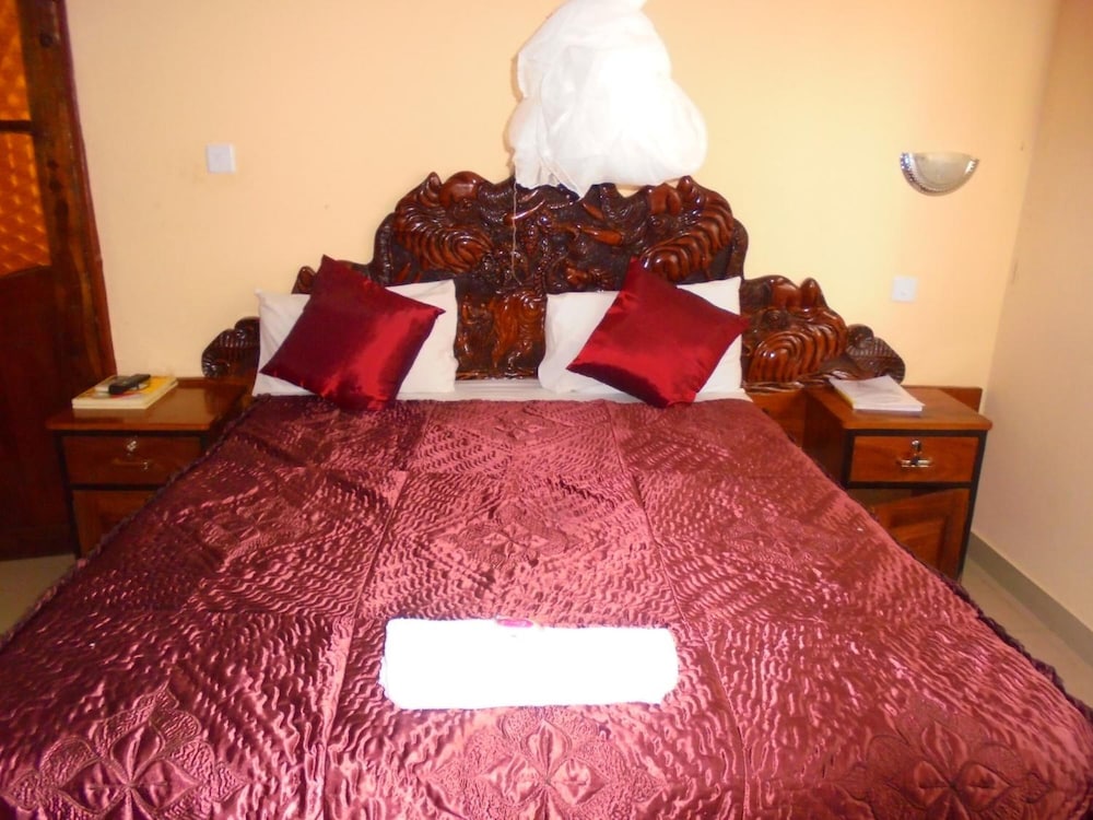 White Rose Lodge 12/50