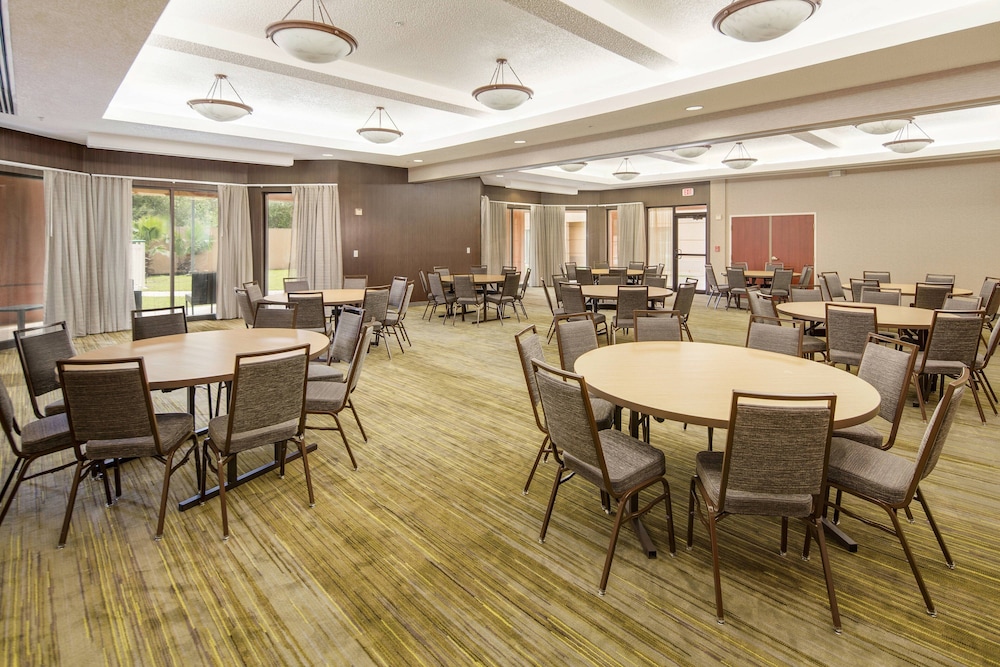 Courtyard by Marriott Bryan College Station 23/29