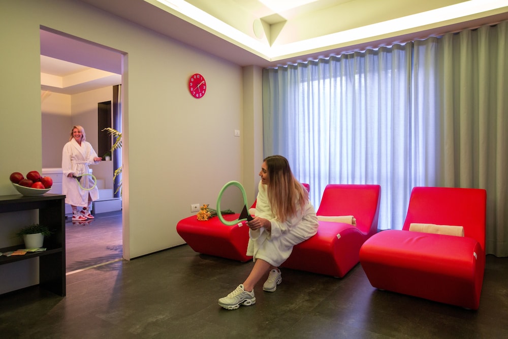 Goti Hotel 54/76