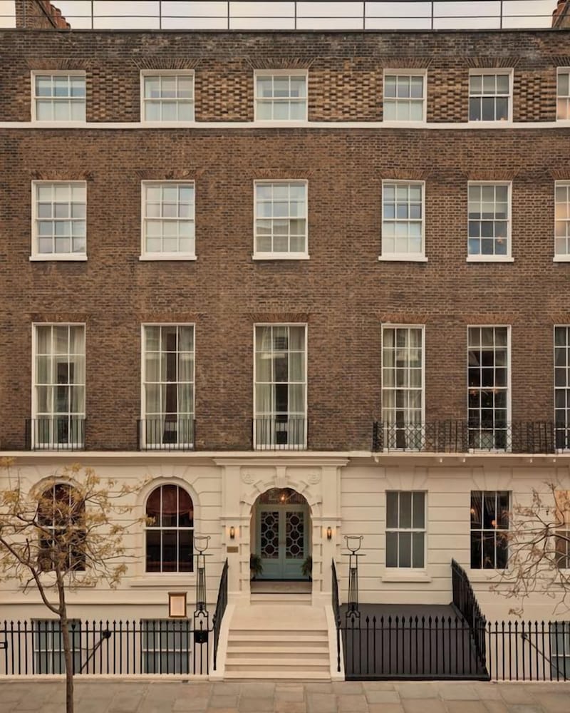 GRANGE WHITE HALL HOTEL 2/49