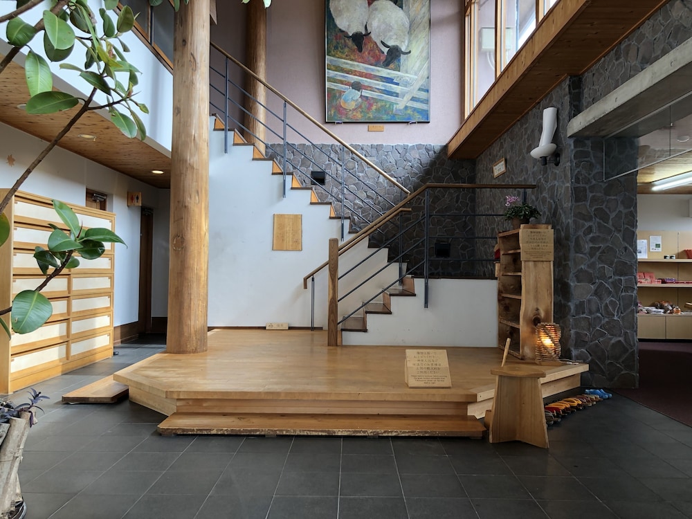 Lobby at Fukibatakekogen Onsen Hotel Fukinomori, NAGISO