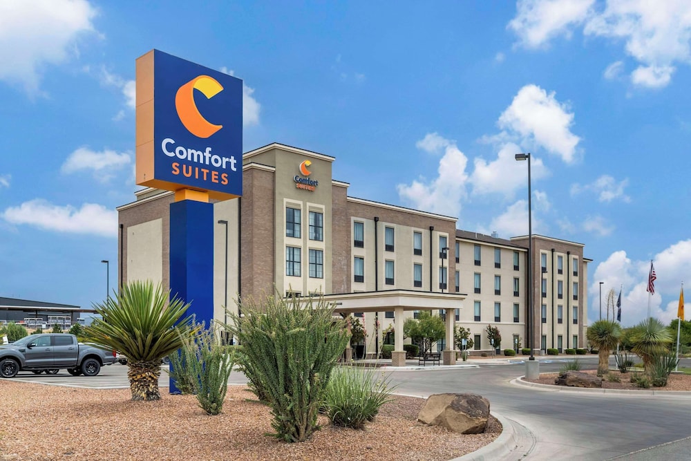 Comfort Suites Carlsbad 42/48