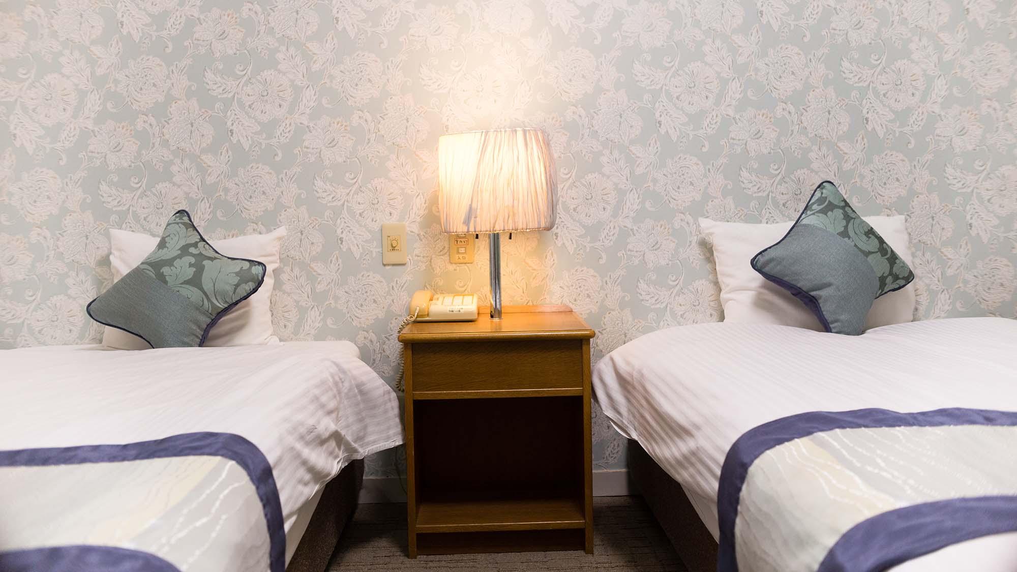 Western, Comfort, Cottage, Twin Beds, Mountain Side, Annex