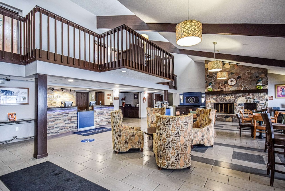AmericInn by Wyndham Plover Stevens Point 37/47