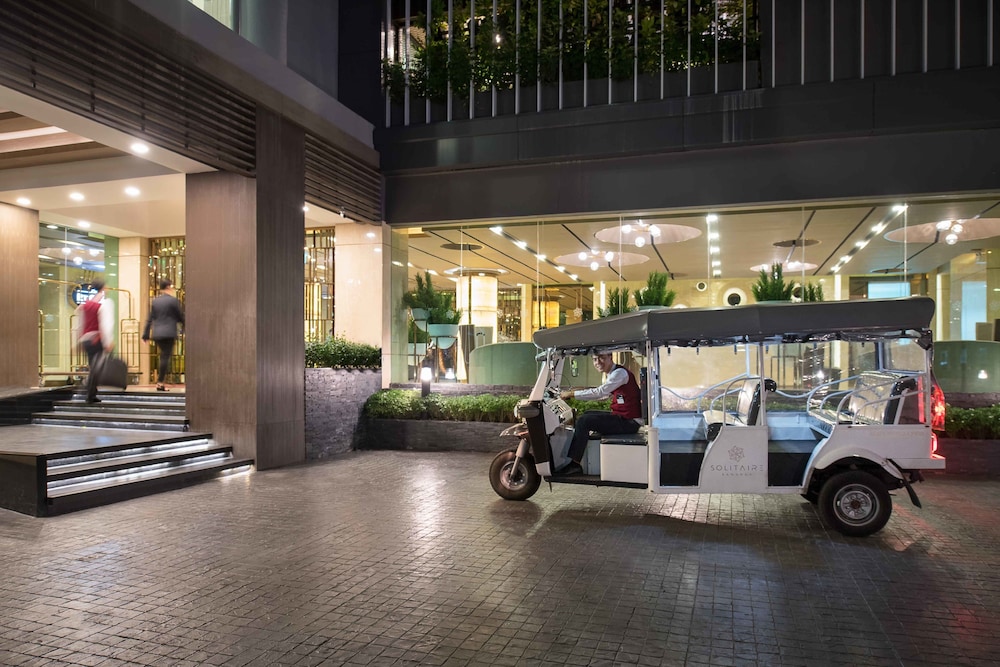 Solitaire Bangkok Sukhumvit 11 by Kingston Hotels 68/73