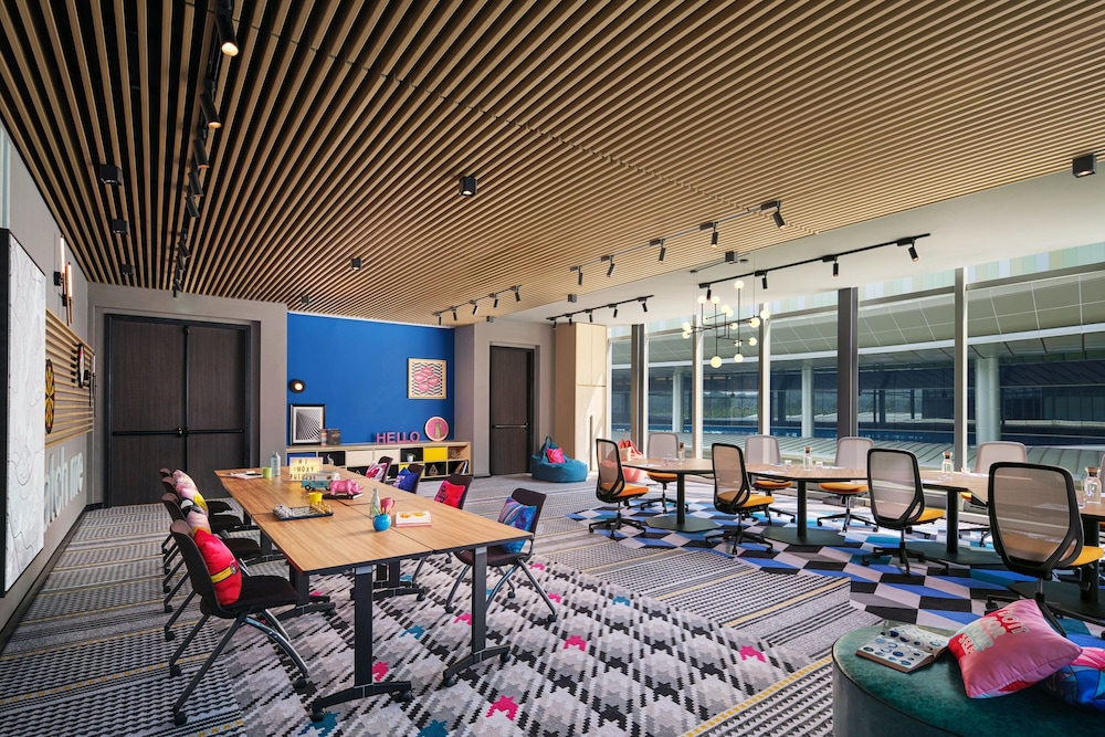 Moxy Putrajaya 29/40