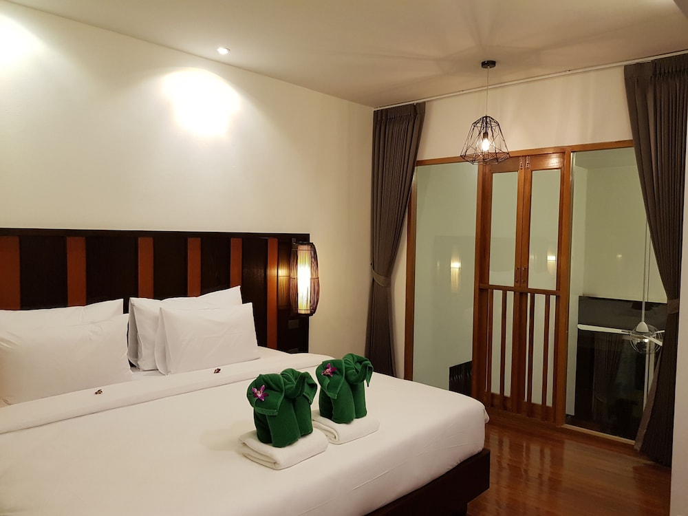 Ayara Villas 36/68