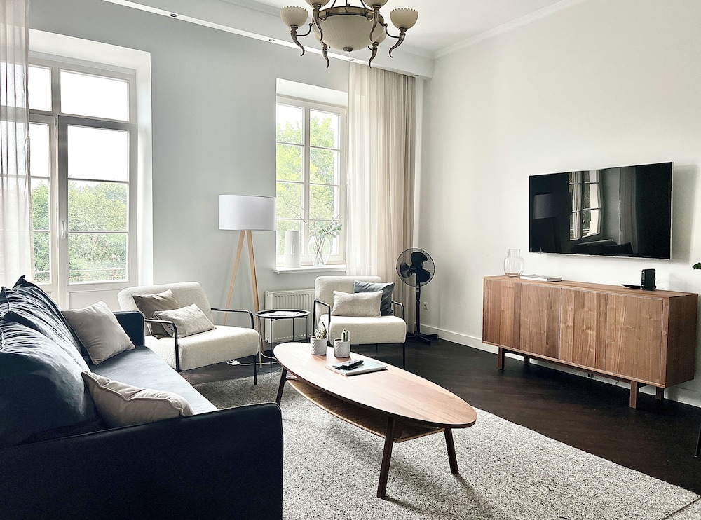 Vilnius Apartments & Suites - Town Hall 25/50