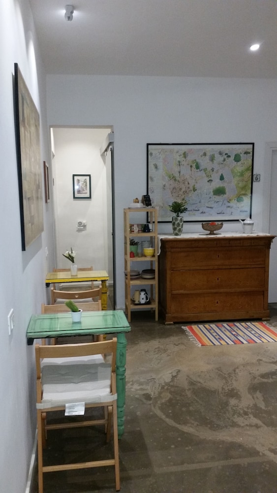 PALERMO ROOMS 6/42