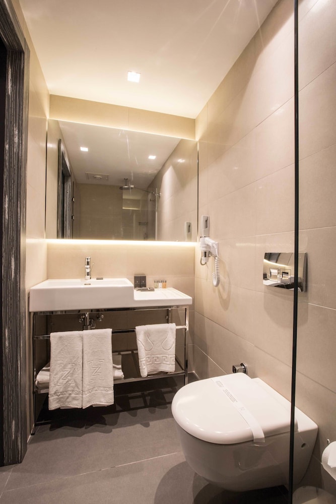 Zeniva Hotel Izmir 48/48