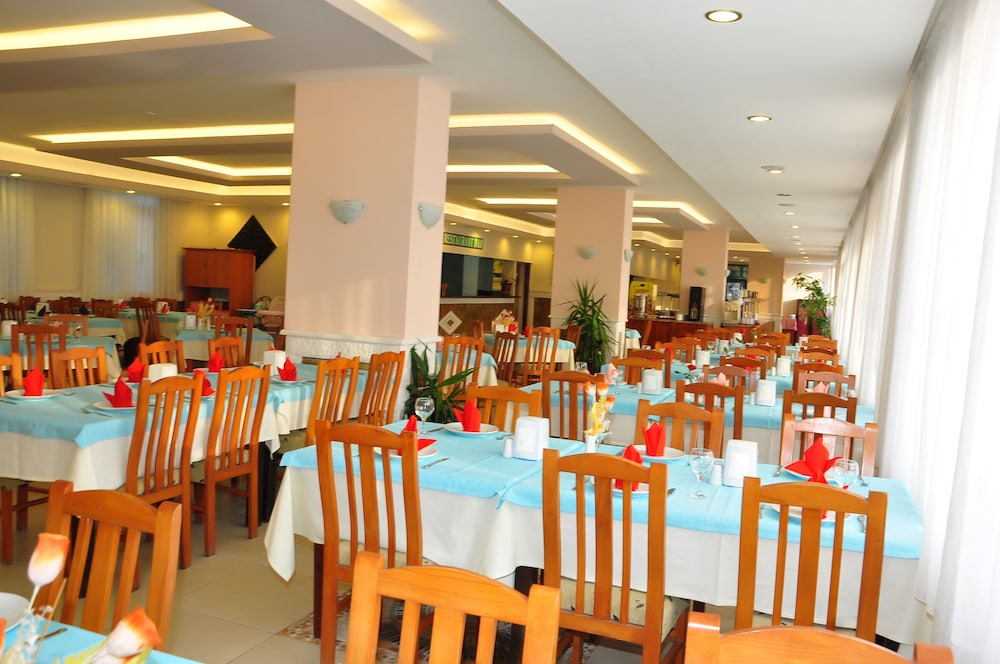 Cinar Family Suite Hotel 40/50