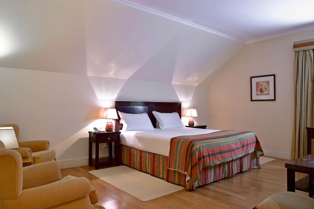 Central Monchique Hotel 7/60
