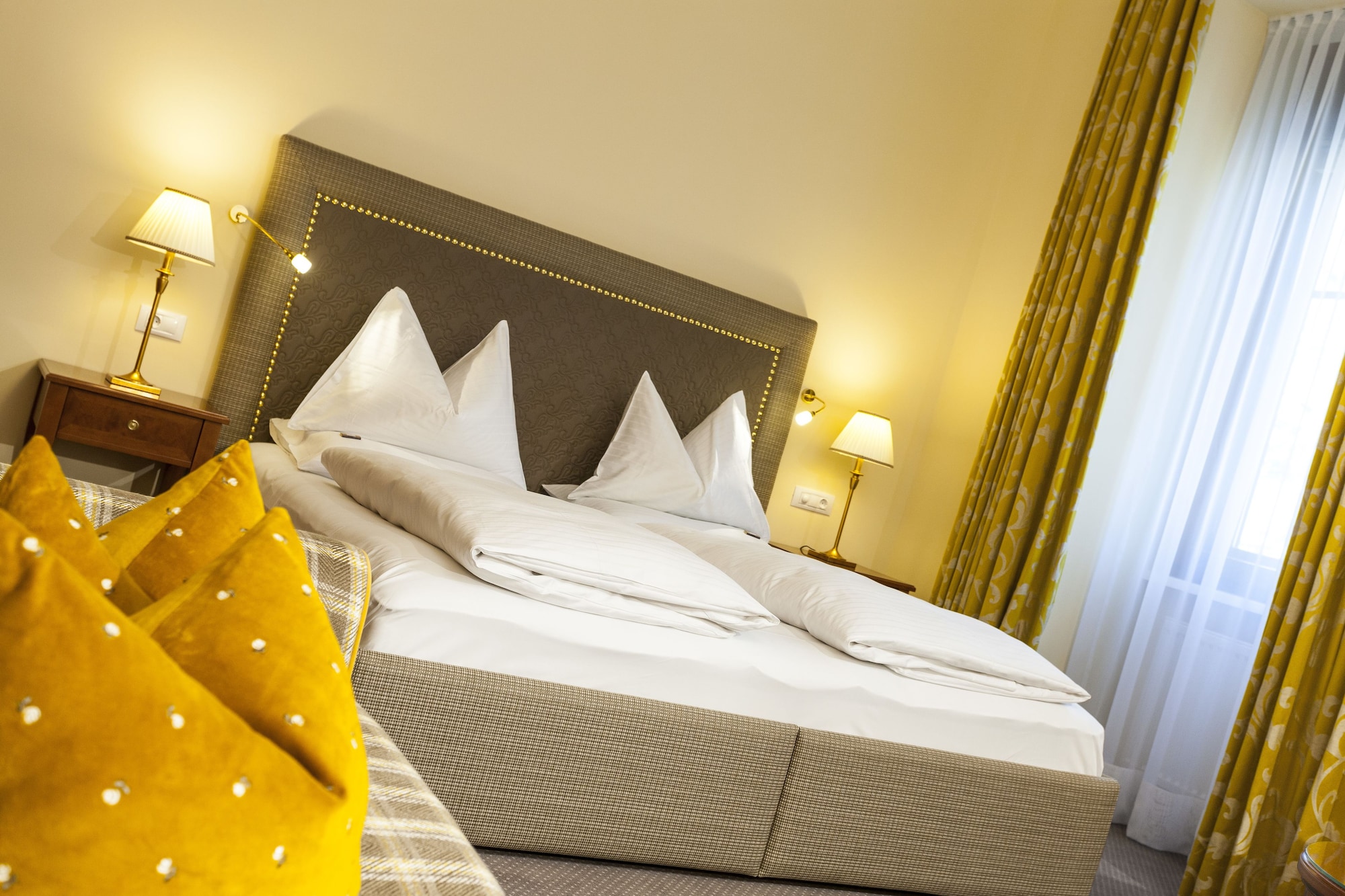 غرفة قياسية بسرير كينج، Parkhotel Graz - Traditional Luxury 2/5