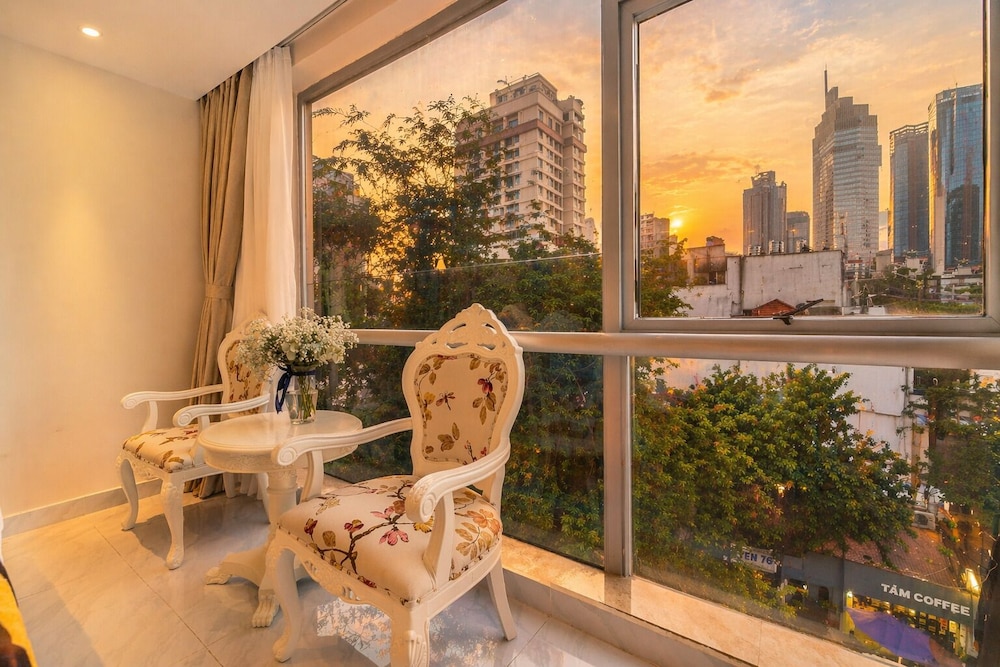Golden Star Hotel 2/50