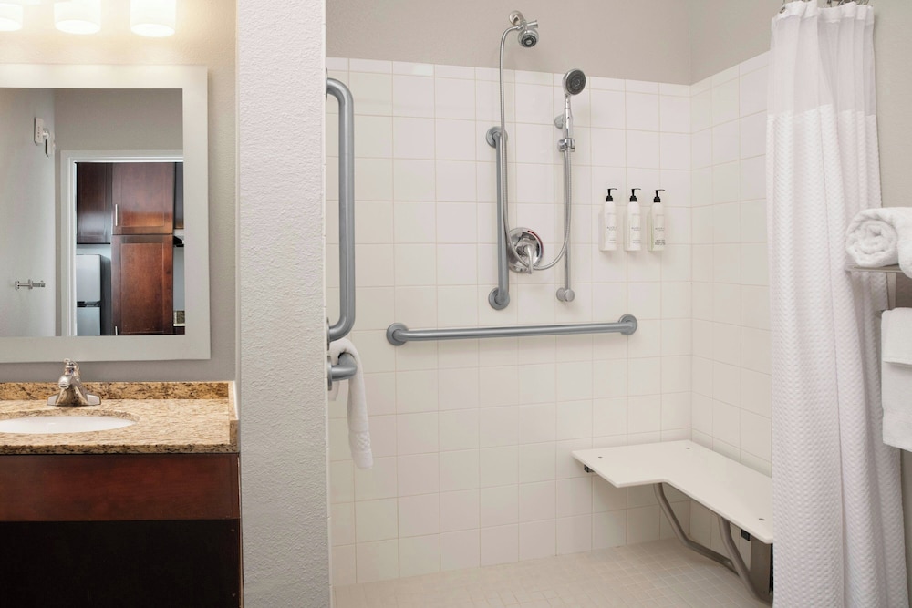 Towneplace Suites By Marriott Laredo 49/50