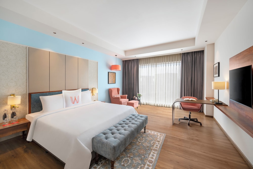 Deluxe, Queen Bed