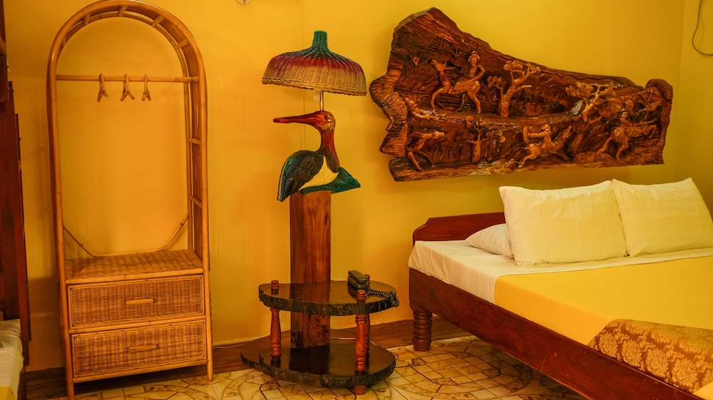Deep Forest Garden Hotel 14/80