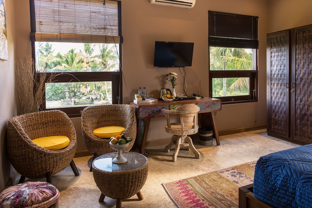 Solo Villas And Retreat 48/74