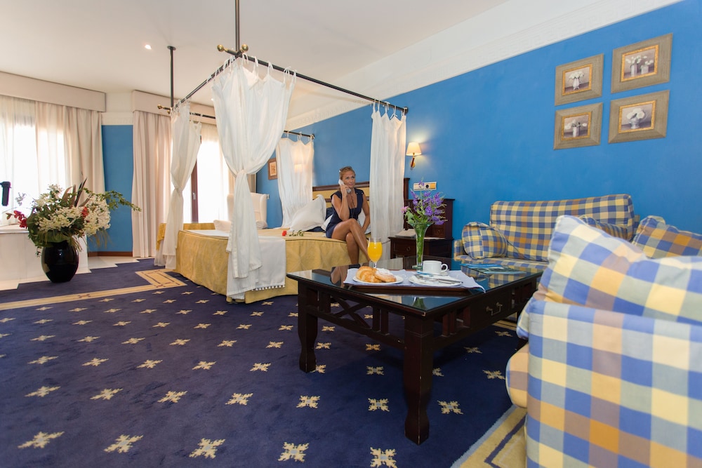 Hotel Soho Boutique Vistahermosa 25/35