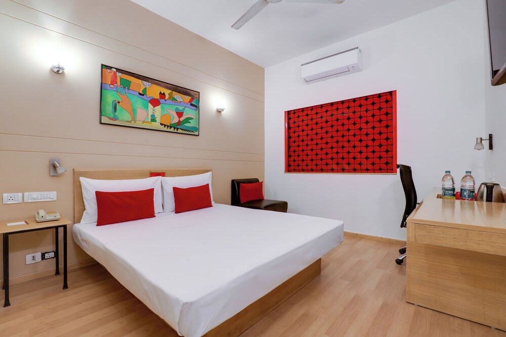 Red Fox Hotel East Delhi 22/59