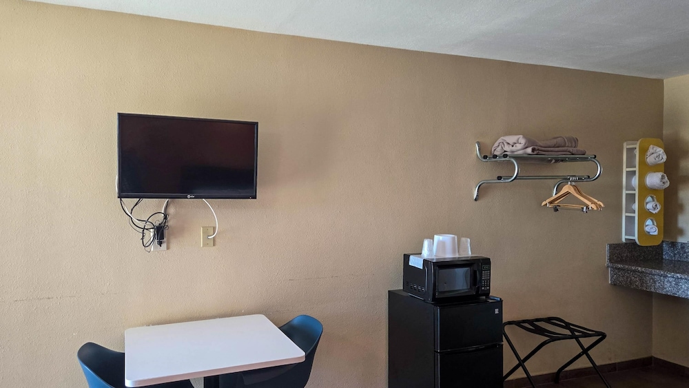 Motel6 Blythe, CA - South 42/71