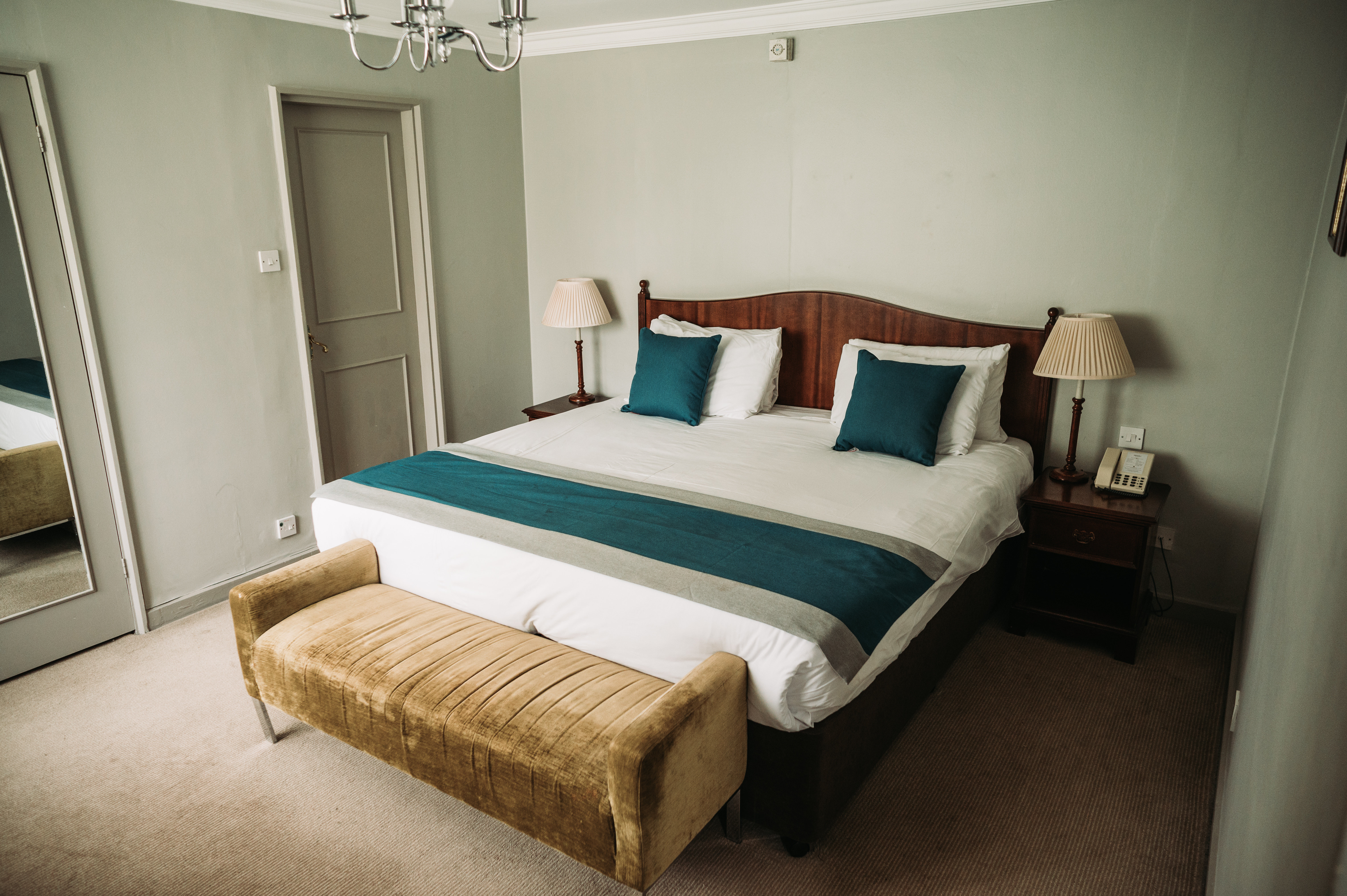 Whately Hall Hotel 8/50