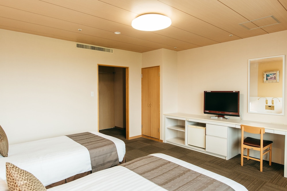 Kamenoi Hotel Yanagawa (ex Kanpo no Yado Yanagawa) 23/66