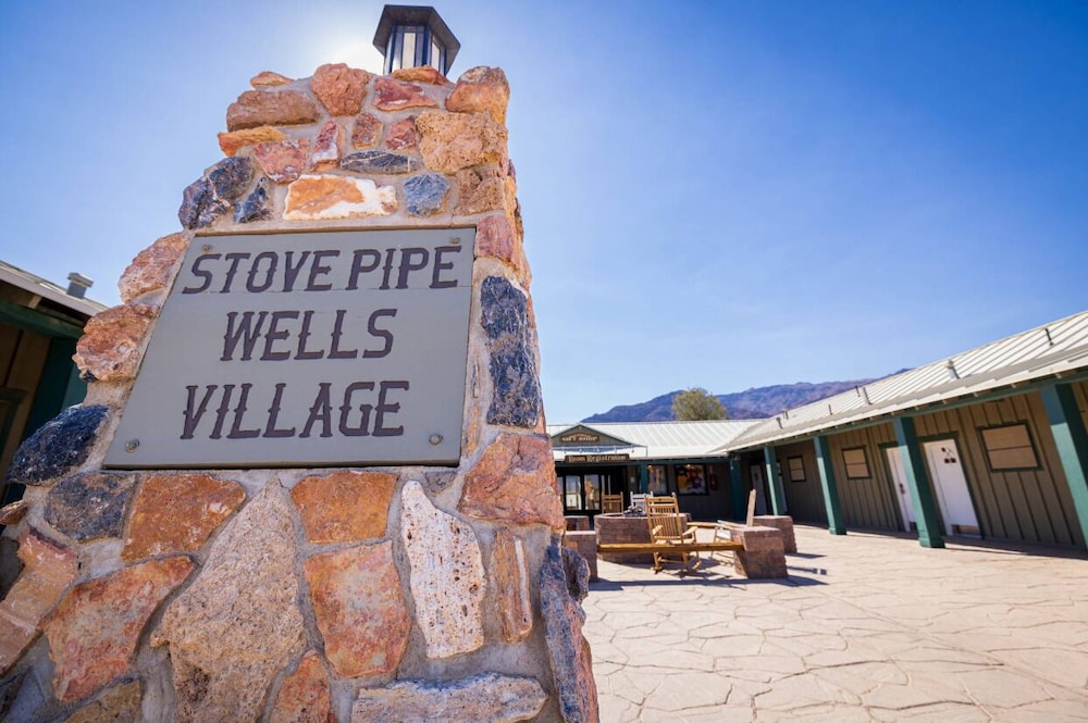 Stovepipe Wells Village Hotel 44/47