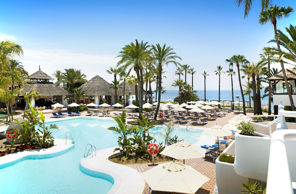 The Oasis by Don Carlos Resort 2/41
