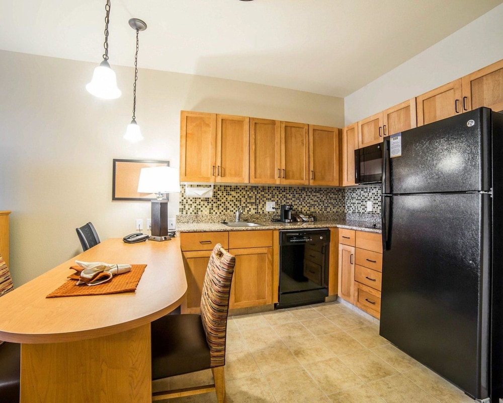 MainStay Suites Sidney - Medical Center 7/45