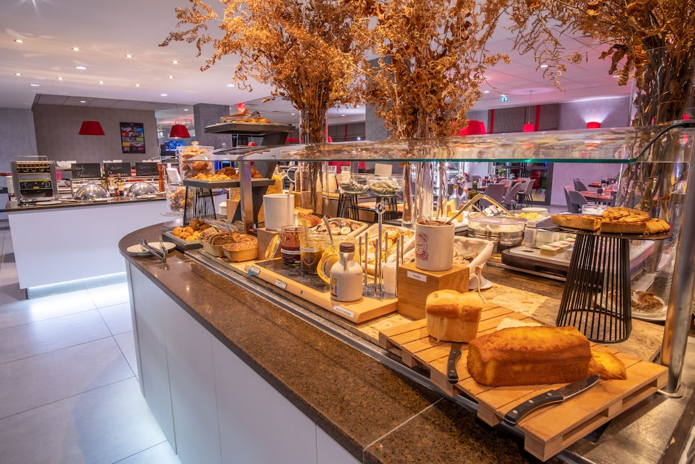 Kyriad Prestige Lyon Est Saint Priest Eurexpo Hotel And Spa 41/72