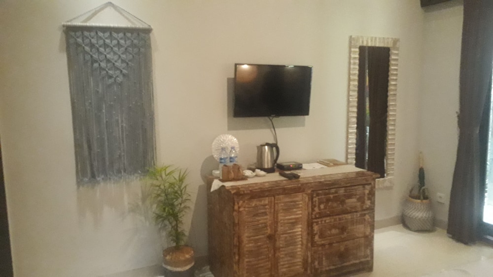 Ubad Retreat 18/69