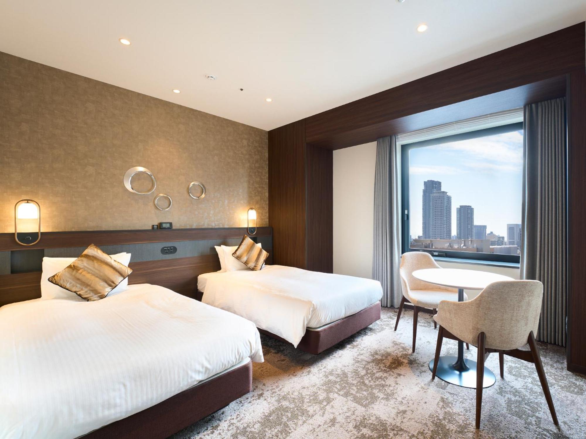 Superior, Twin Beds, Lounge Access