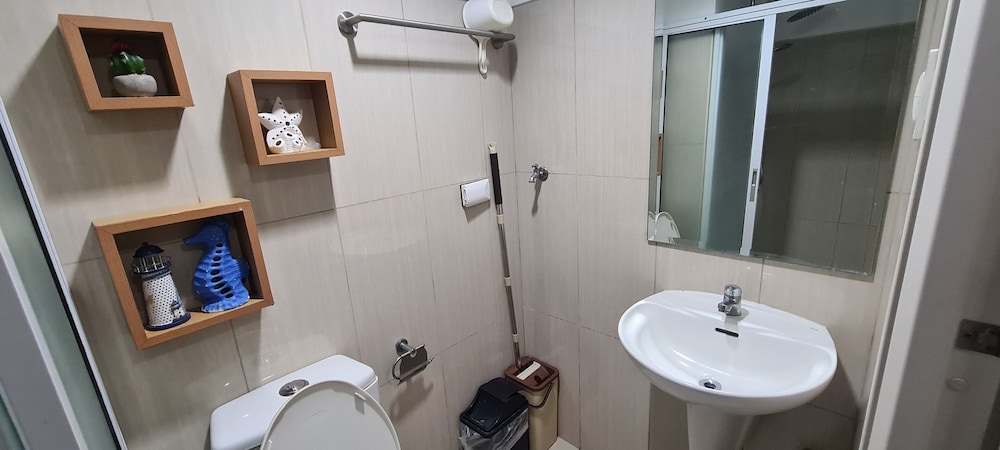 Condodeal At Shell Residences Moa Pasay 36/40