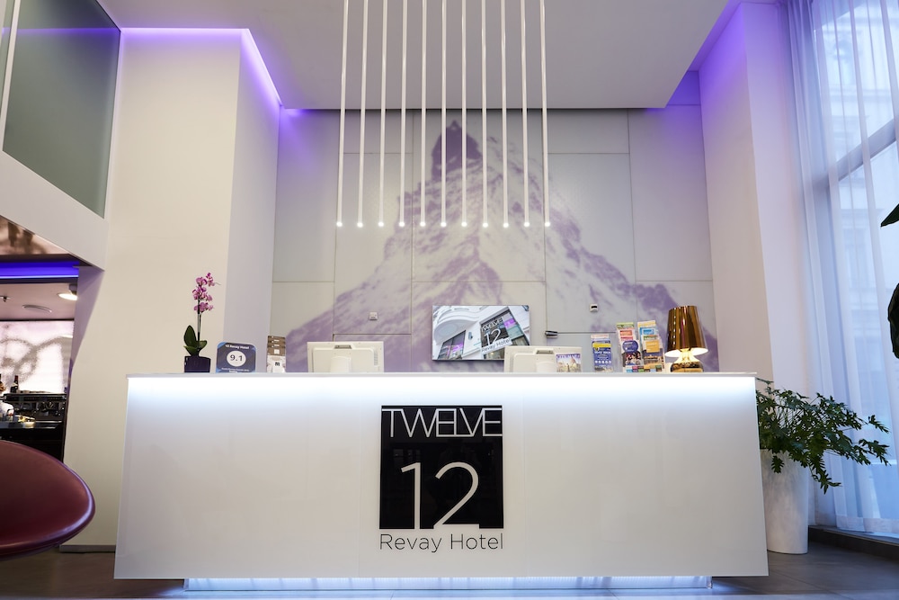 12 Revay Hotel 6/62